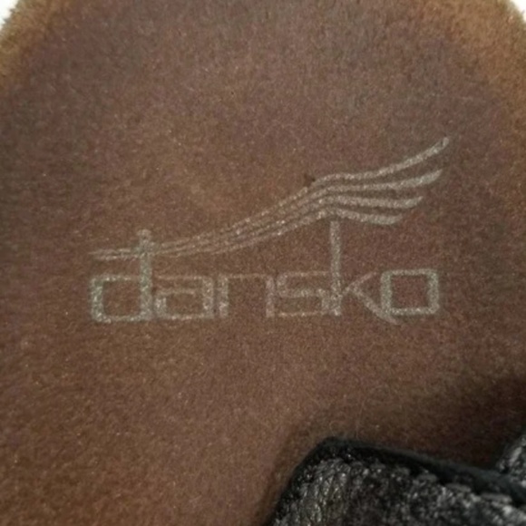 Dansko Veruca Leather Metallic Strappy Sandals (Size: 37) - Picture 5 of 9